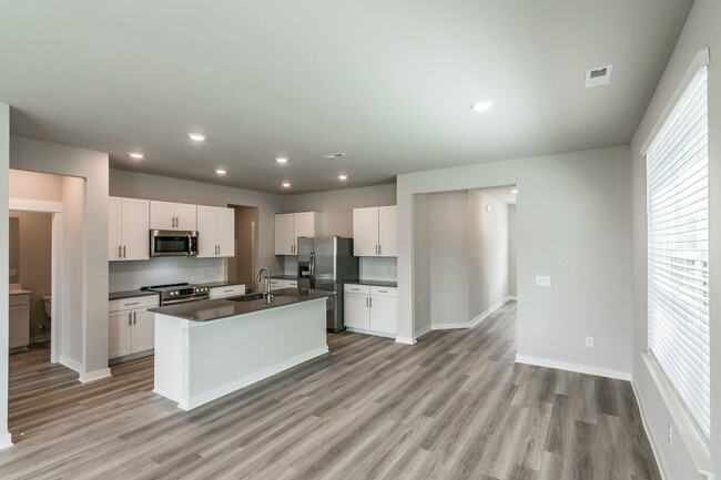 Foto del edificio - Modern Town Home in Foxland Crossing