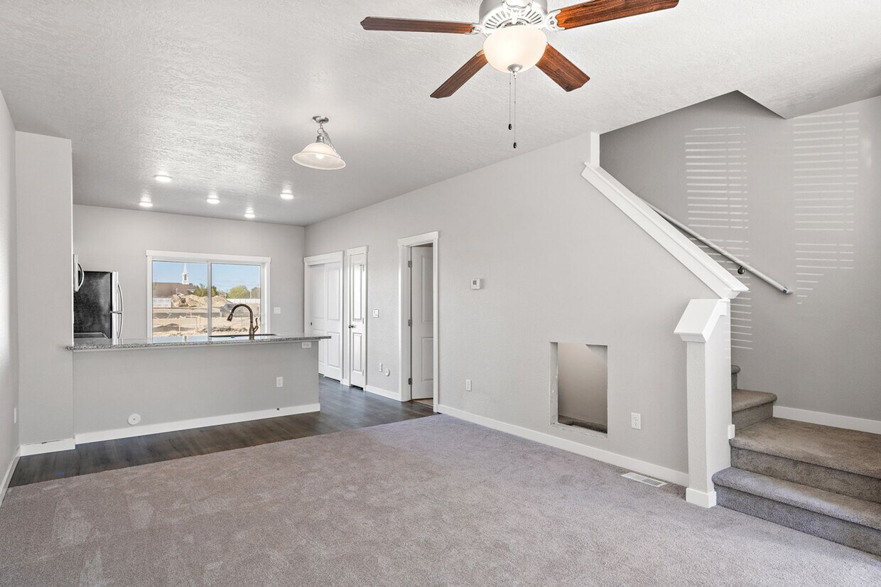 Foto principal - Cute SW Boise Townhome