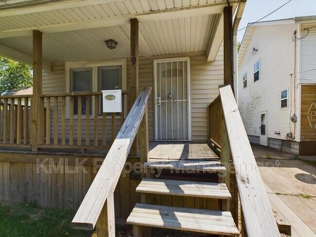 Building Photo - 1319 Sweitzer Ave