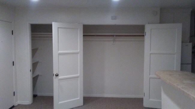 Foto del edificio - 1123 Monterey Blvd