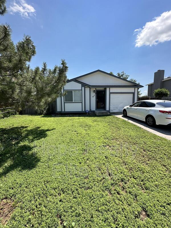 Foto principal - 617 Harvest Moon Rd