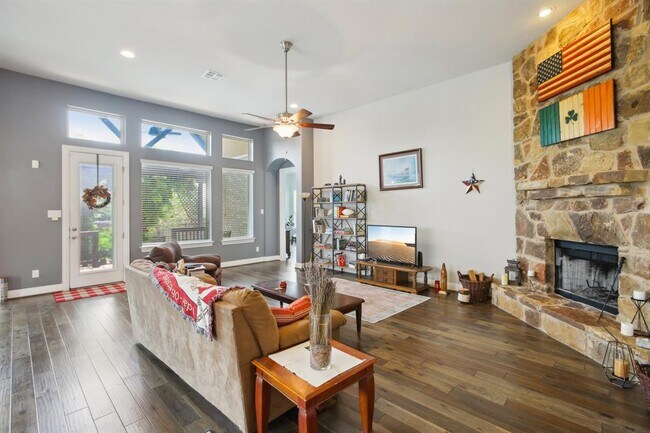 Building Photo - 5837 Toscana Trace