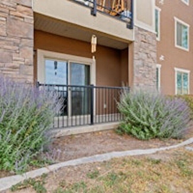 Foto del edificio - 2153 Springtime Dr