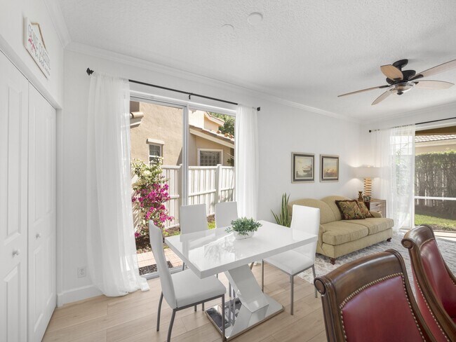 Foto del edificio - 8316 Quail Meadow Way