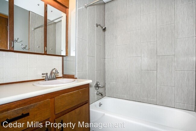 Building Photo - 3 br, 1.5 bath House - 8526 W Bekemeyer St.