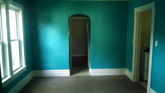 Dining Room - 1207 W 2nd St