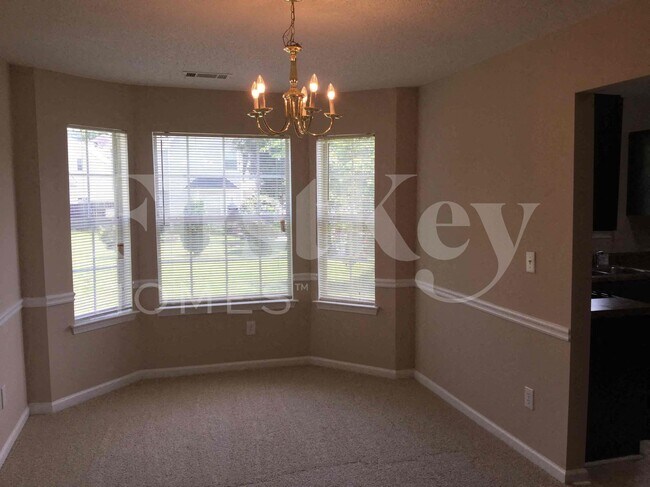 Foto del edificio - 2771 Ward Lake Ln