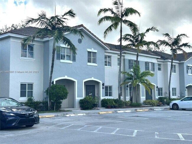 Foto del edificio - 1627 SE 31st Ct