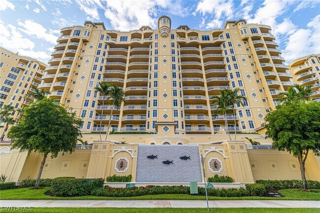 Foto del edificio - 6061 Silver King Blvd