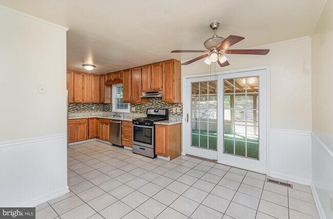 Foto del edificio - 321 Barksdale Ave