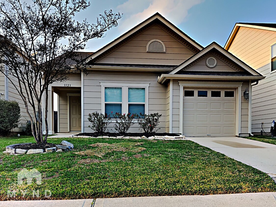Foto principal - 3523 Avalon Castle Dr