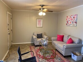 Building Photo - 2809 Sam Houston Ave