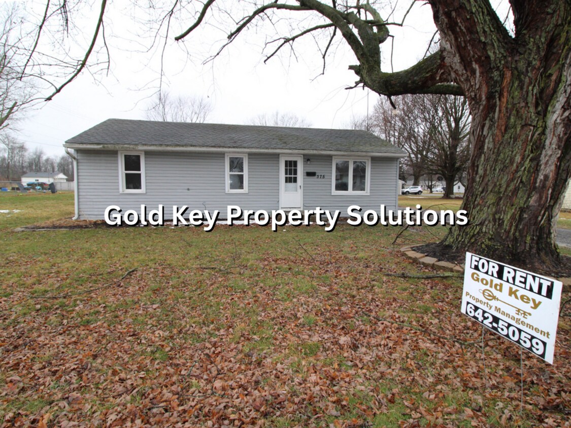Primary Photo - Updated MIDDLETOWN 3 Bedroom 1 Bath Home w...