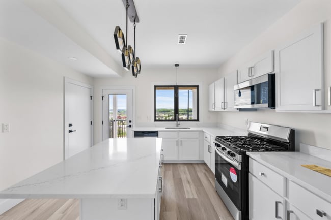 Photo - 1295 Holmden Ave Apartment