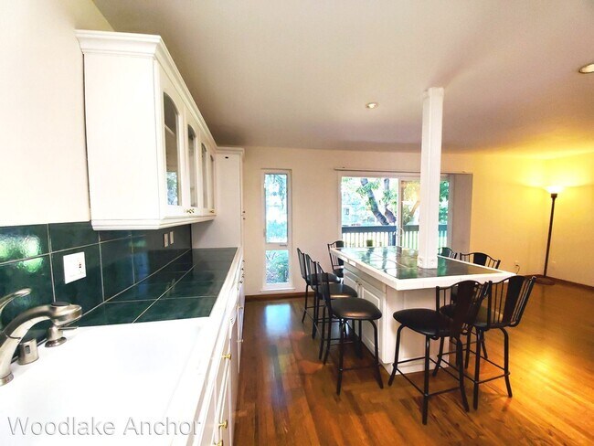 Building Photo - 2 br, 2 bath House - 4226 George Avenue, #1