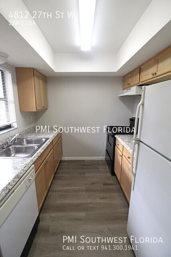 Building Photo - 4812 27th St W