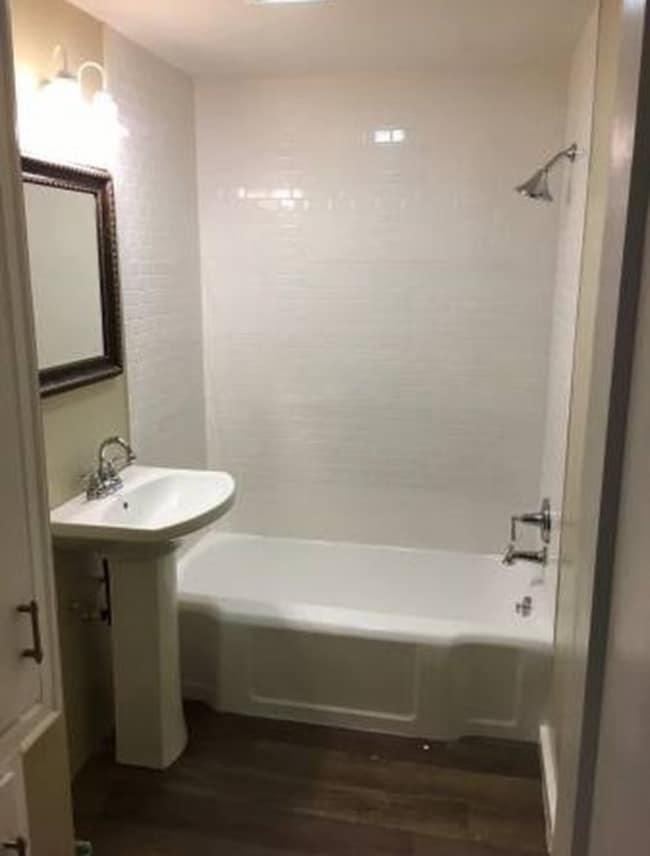 Baño - 819 Chicago St