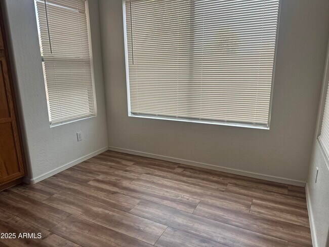 Foto del edificio - 14760 W Banff Ln