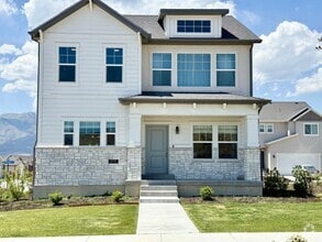 Building Photo - 6733 N Mount Jefferson
