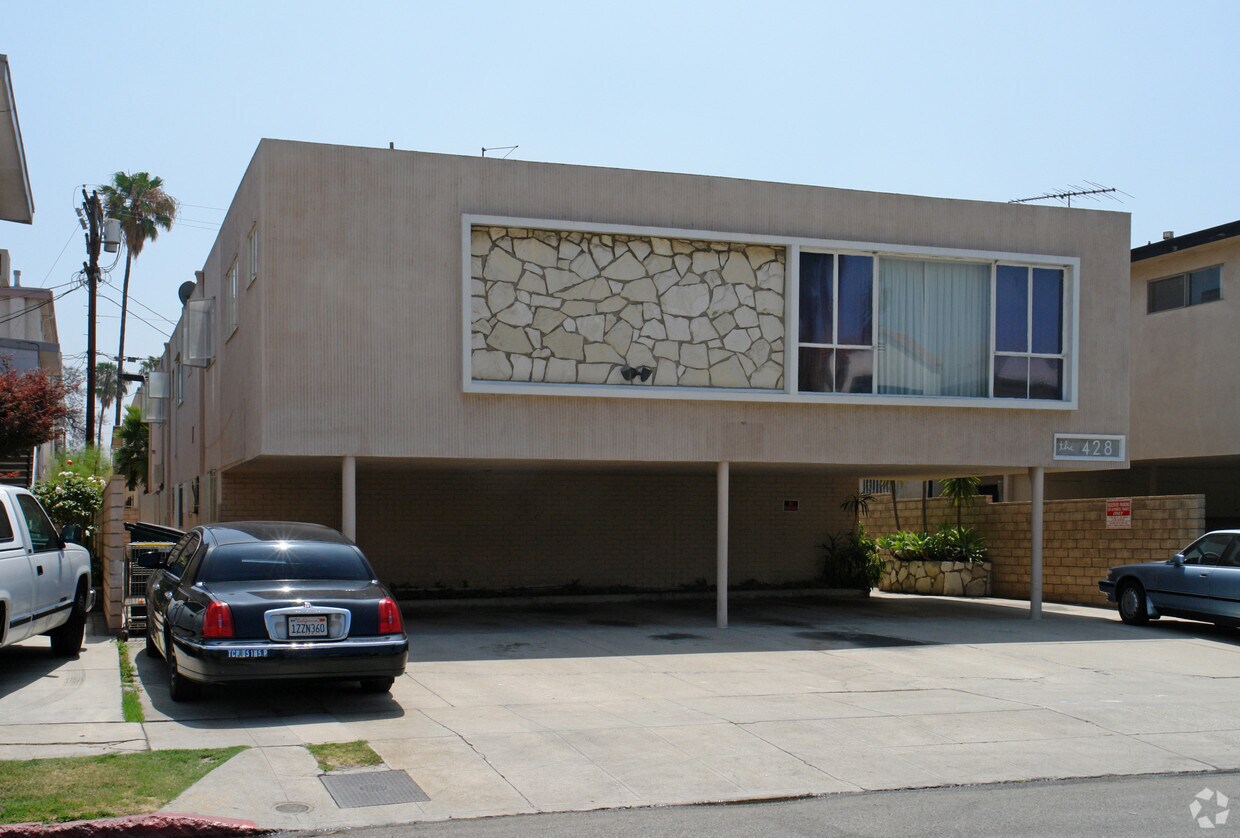 Building Photo - 428 S Sherbourne Dr