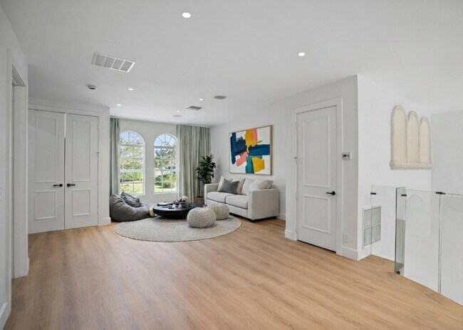 Foto del edificio - 3201 E Stonebrook Cir