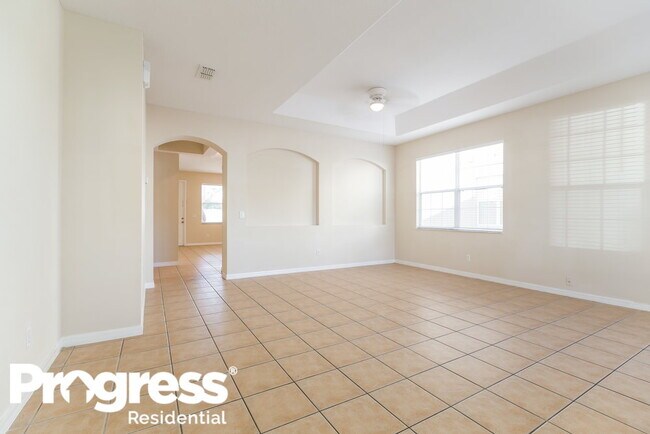 Foto del edificio - 14018 Mailer Blvd