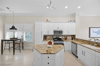 Building Photo - 8446 Mallards Way