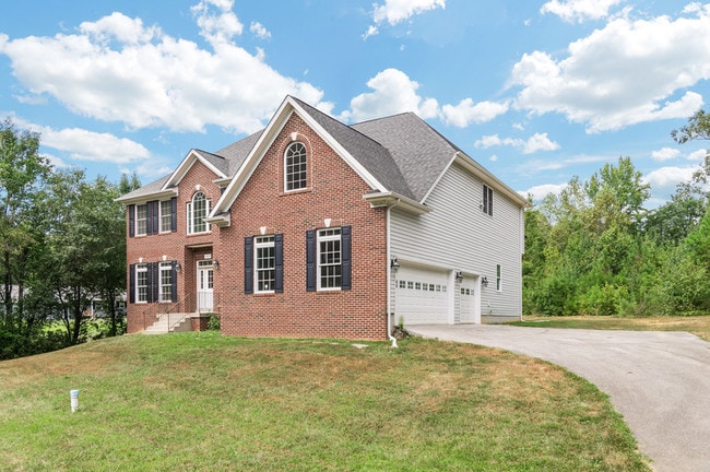 Building Photo - 7320 Poorhouse Rd