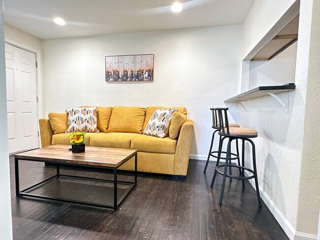 Foto del edificio - 1430 Pierce St