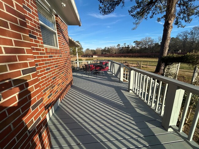 Foto del edificio - 3 bedroom/2 bath rental in Double Branches Community - $2000 per month - NO water fee; owner main...