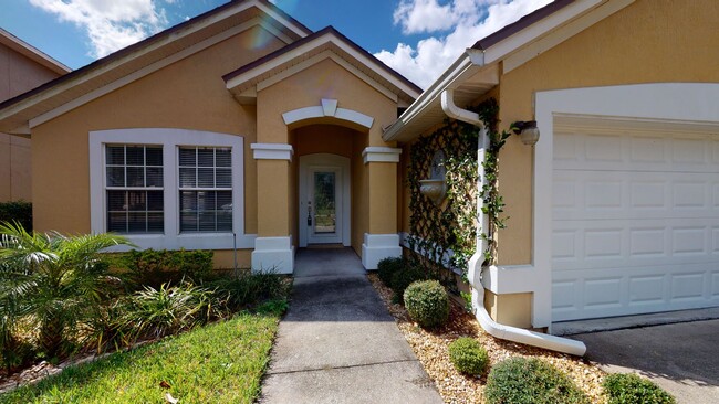 Building Photo - Beautiful 4 bedroom, 2 bathroom home for r...