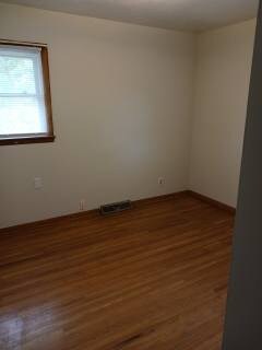 Building Photo - 101 Pinewood Dr
