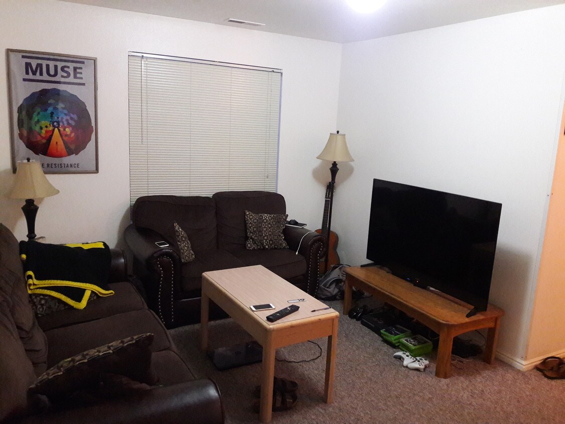 825 900 E, Provo, UT 84604 Condo for Rent in Provo, UT