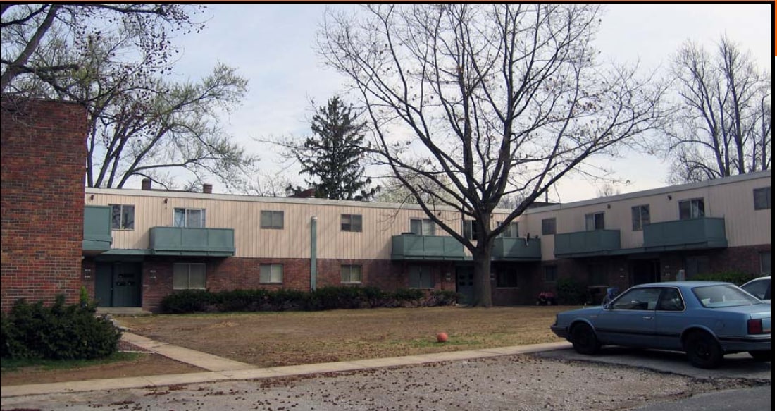 Primary Photo - 501 Bell St