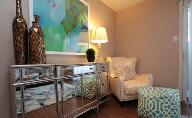 Building Photo - 1 bedroom in Houston TX 77072