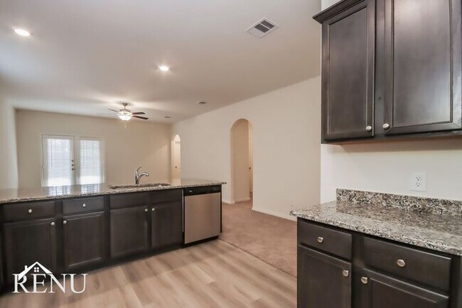 Foto del edificio - 10458 Sweetwater Creek Dr