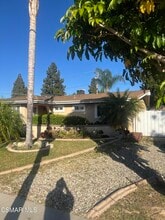 Building Photo - 3590 Evans Dr