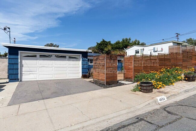 Foto del edificio - 4654 Glacier Ave