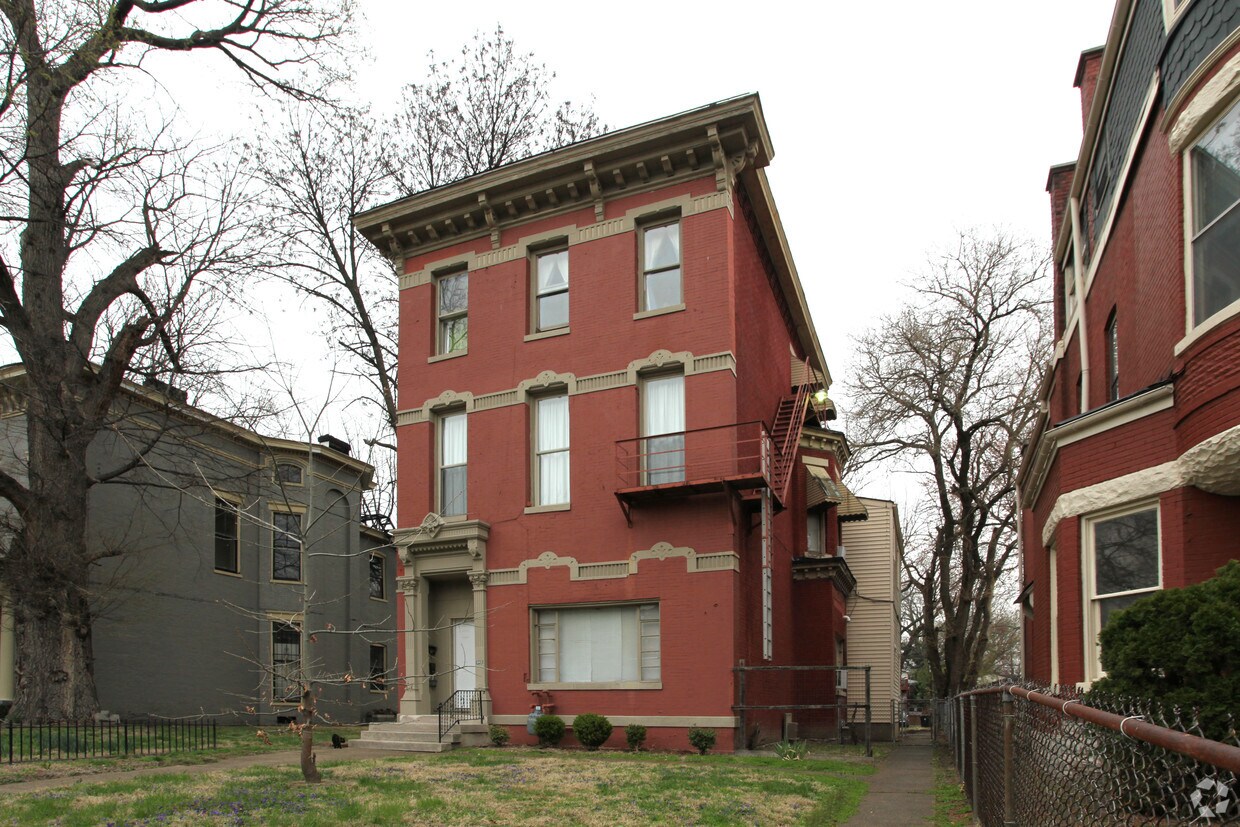 Building Photo - 1149 S 1st St