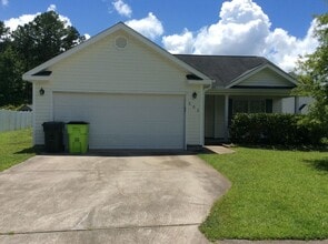 Building Photo - 203 Sellhorn Blvd Building Photo - 203 Sellhorn Blvd