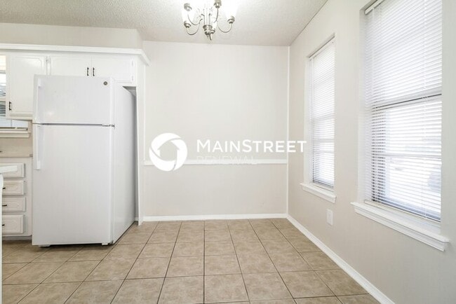 Foto del edificio - 3 Bedroom Pet-Friendly Home in Norman, OK ...