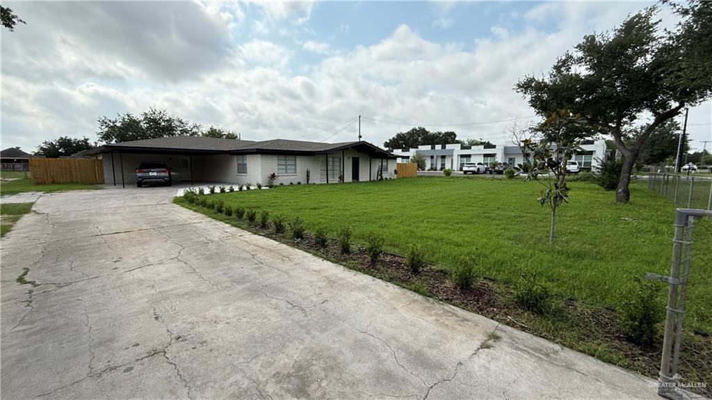 Foto principal - 2216 N Jackson Rd