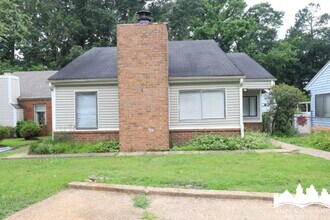 Building Photo - 2835 Toehill Cove