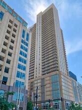 Building Photo - 545 N Dearborn St