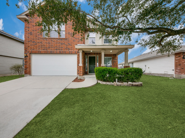 Foto principal - Converse, TX - House - $1,995.00 Available...