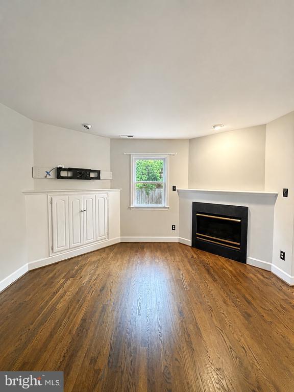 Building Photo - 503 Mt Vernon Ave