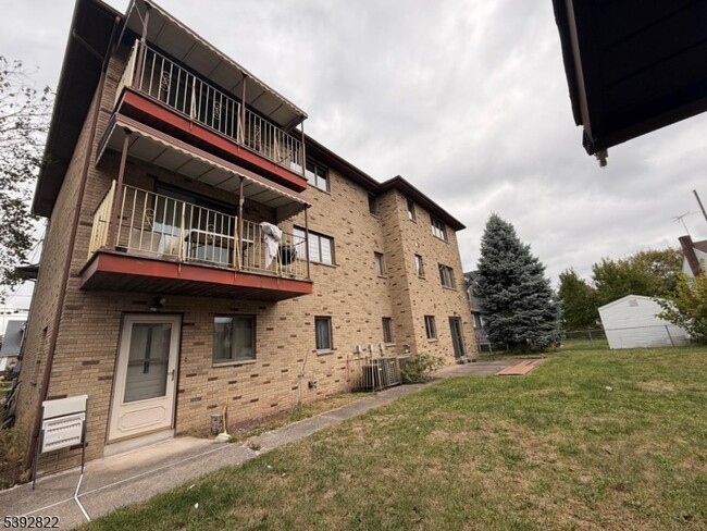 Foto del edificio - 29 La Salle Ave