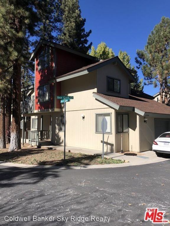 Primary Photo - 2 br, 2.5 bath House - 43100 Bear Creek Ct