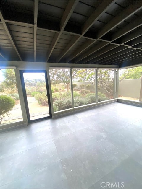 Building Photo - 502 E Bonita Ave