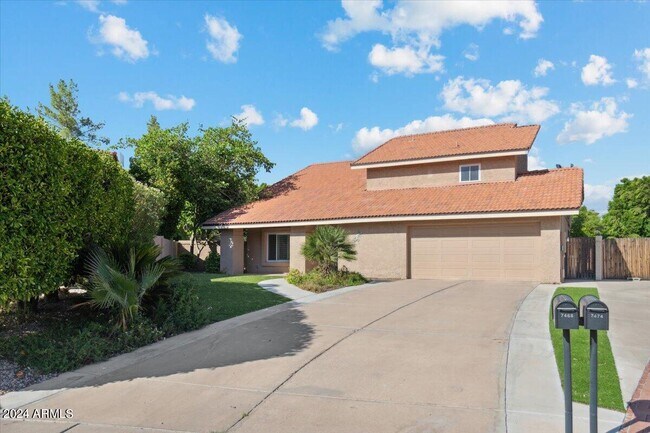 Foto del edificio - 7468 E Willowrain Ct